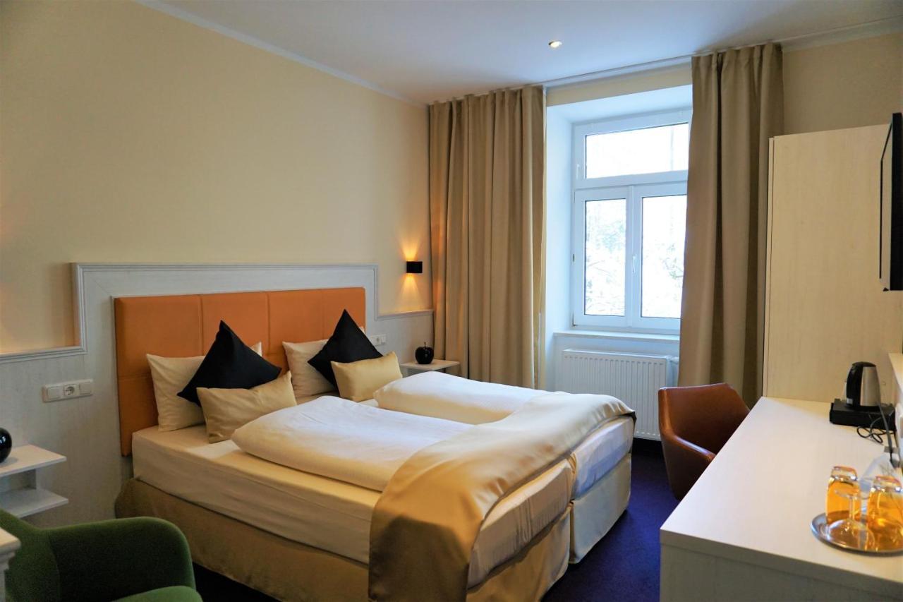 Hotel Brecherspitze München Buitenkant foto